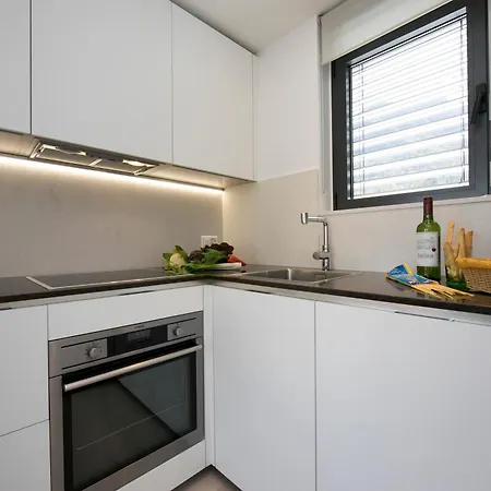 Апартаменты Urban Flat - Happy Парадизо